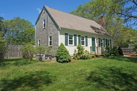108 Old Mill Rd, Marstons Mills, MA