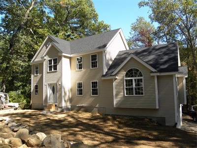 196 Proctor Rd, Chelmsford, MA