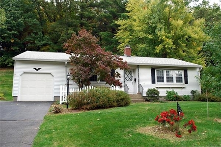 56 Cornell Dr, Enfield, CT