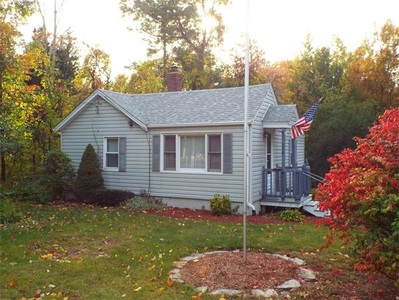 238 Wallace Hill Rd, Townsend, MA