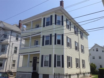 122 Nash Rd, New Bedford, MA
