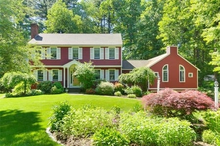 10 Carriage Hill Rd, Northborough, MA