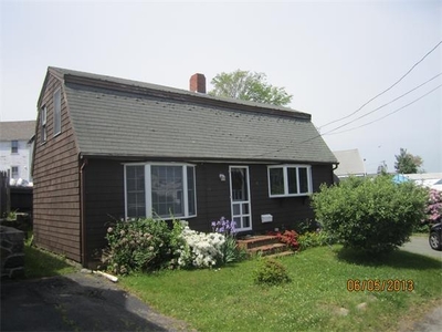 4 Clay Ct, Gloucester, MA