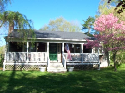 317 Middle Rd, Acushnet, MA