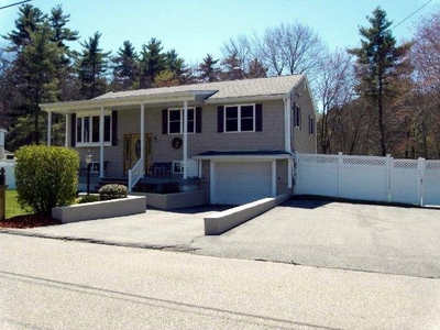 66 Forest Park Ave, North Billerica, MA