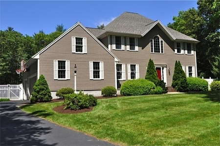 21 Pine Hill Ln, Marion, MA