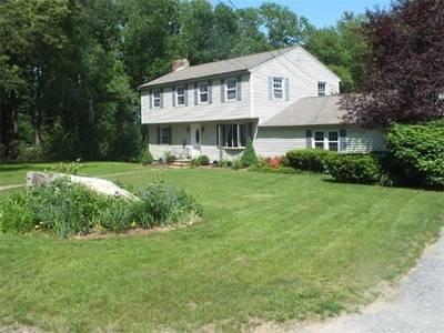 5 Meadow Ln, Leicester, MA