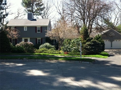153 Eastway, Reading, MA