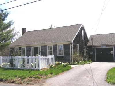 141 Purchase St, Middleboro, MA
