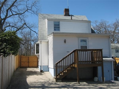 3 Ruggles St, Quincy, MA