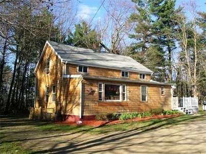 22 Wood Road Ext, Westfield, MA