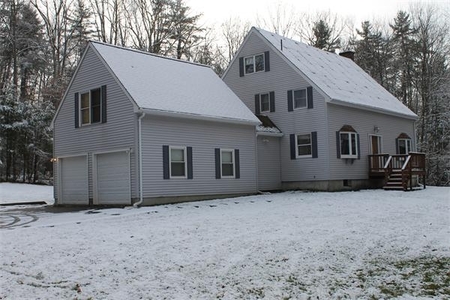 25 Browning Pond Rd, Spencer, MA