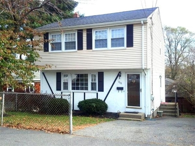 115 Lakeview Ter, Waltham, MA