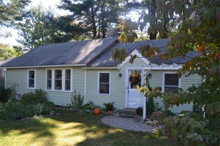 12 Barker Rd, Acton, MA