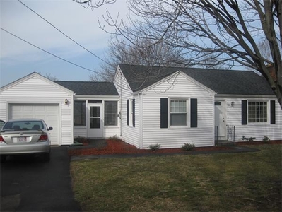 71 Upper Beverly Hls, West Springfield, MA