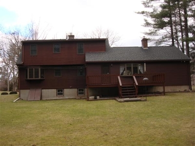 11 Old Orchard Rd, Hampden, MA