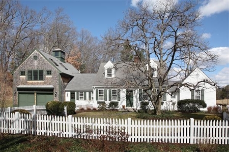 87 Forest St, Sherborn, MA