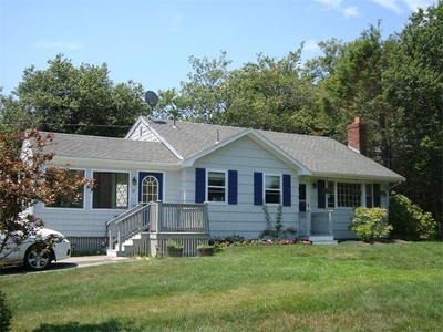 53 Hatherly Rd, Scituate, MA