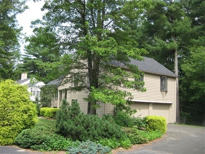 148 Eastway, Reading, MA
