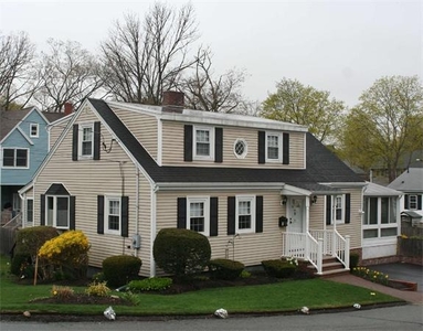 21 Orchard Ave, Wakefield, MA