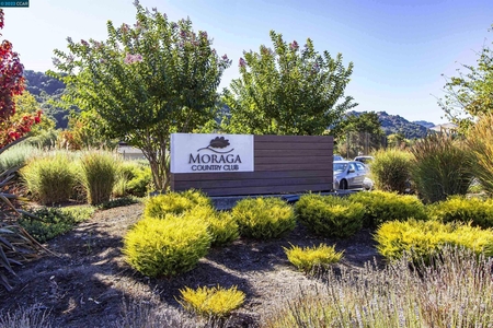 774 Country Club Dr, Moraga, CA