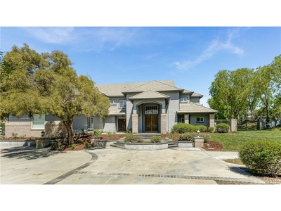 26921 Whitehorse Pl, Canyon Country, CA
