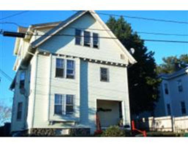7 King Philip Rd, Worcester, MA