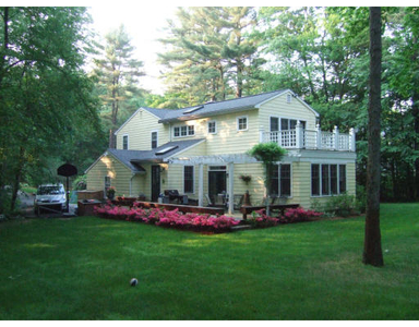 35 Whippoorwill Ln, Concord, MA