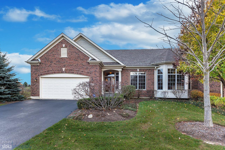 4675 Coyote Lakes Cir, Lake In The Hills, IL