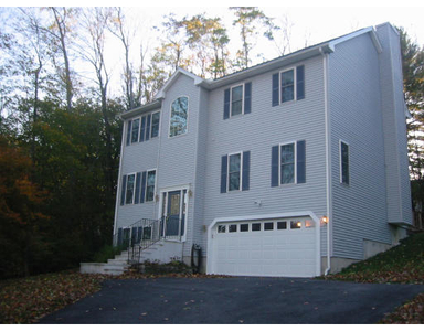 33 Cataract St, Worcester, MA