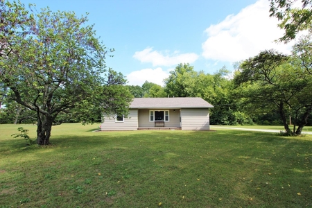 5880 W 500, North Judson, IN