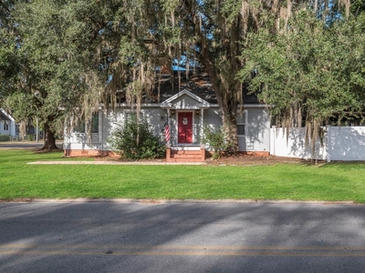 501 N Center St, Perry, FL