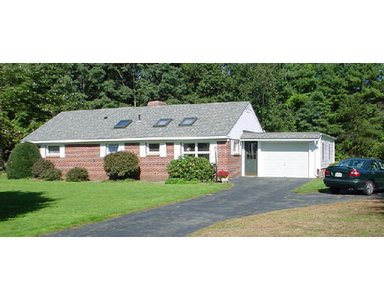 9 Spruce Hill Ave, Florence, MA