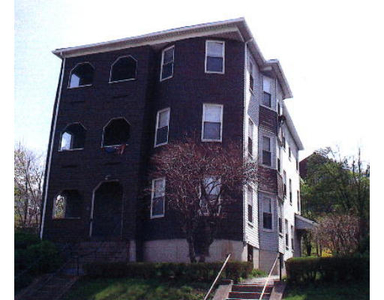 83 Perry Ave, Worcester, MA