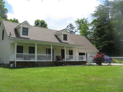 75 Thompson Hollow Rd, Manchester, KY