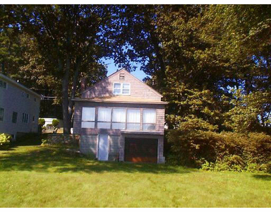 119 S Shore Rd, Webster, MA