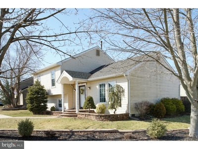 102 Cormarty Dr, Williamstown, NJ