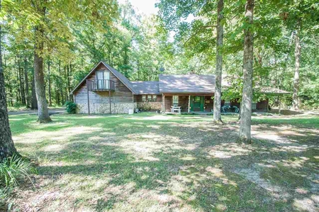 1205 Hickory Ln, Terry, MS
