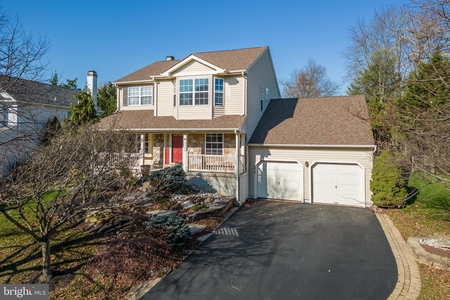 2520 Willow Stream Dr, Quakertown, PA