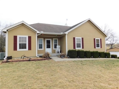 461 Nw 1751st Rd, Kingsville, MO