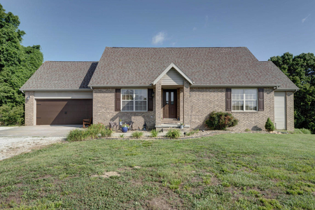 195 Remington Rd, Clever, MO