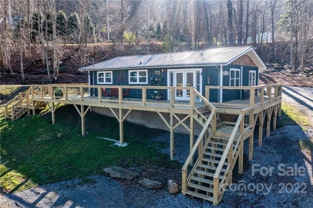 72 Wakulla Dr, Maggie Valley, NC