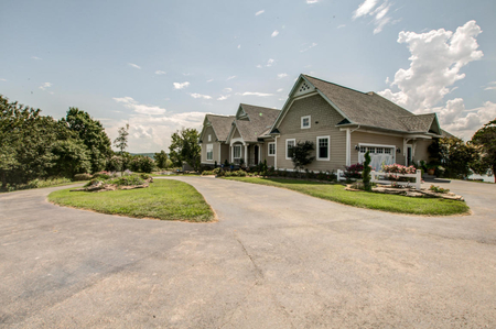 670 Gobblers Mountain Rd, Reeds Spring, MO