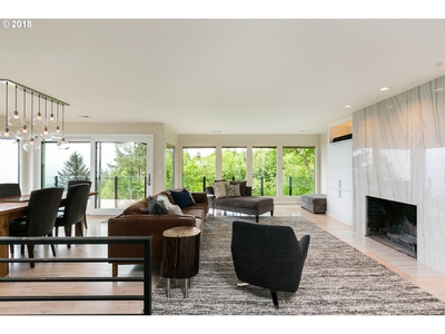 4252 Sw Mcdonnell Ter, Portland, OR