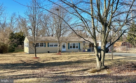 35 Pear Ave, Browns Mills, NJ