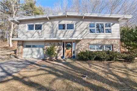 65 Grassy Hill Rd, Old Lyme, CT