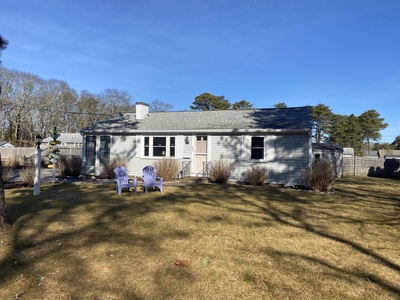 163 Breezy Point Rd, South Yarmouth, MA