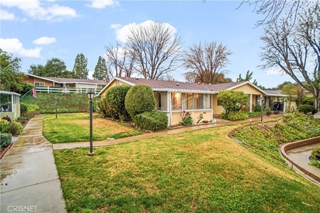 19150 Avenue Of The Oaks, Newhall, CA