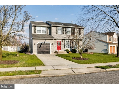 4 Crescent Hollow Dr, Sewell, NJ