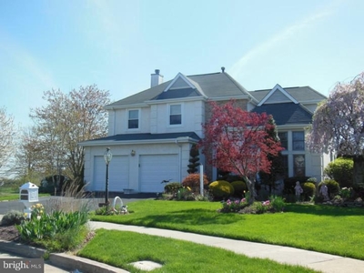 18 Hill Haven Ct, Newtown, PA
